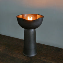 Load image into Gallery viewer, A handmade modern minimalist ceramic lamp by Hong Kong artist Clara, showcased in a local pottery shop. Featuring clean lines and simple design, it complements contemporary home decor. 手工製作的現代簡約陶瓷燈,由香港陶藝家Clara設計,線條簡潔,適合現代家居。