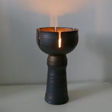 Load image into Gallery viewer, A handmade modern minimalist ceramic lamp by Hong Kong artist Clara, showcased in a local pottery shop. Featuring clean lines and simple design, it complements contemporary home decor. 手工製作的現代簡約陶瓷燈,由香港藝術家Clara設計,線條簡潔,適合現代家居。