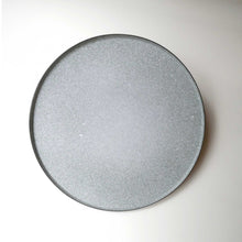 Load image into Gallery viewer, where to buy hong kong best local pottery handmade clc ceramics online shop clara ceramics large plate 哪裡可以買最好的香港本地手工陶器 陶瓷網店 clc ceramics 陶瓷網上商店 clara ceramics 現代 簡約 設計 平底陶瓷碟