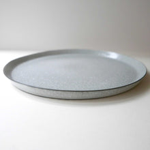 Load image into Gallery viewer, where to buy hong kong best local pottery handmade clc ceramics online shop clara ceramics large plate 哪裡可以買最好的香港本地手工陶器 陶瓷網店 clc ceramics 陶瓷網上商店 clara ceramics 現代 簡約 設計 平底陶瓷大碟