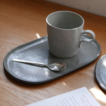Load image into Gallery viewer, where to buy hong kong best local pottery handmade clc ceramics online shop clara ceramics design 哪裡可以買最好的香港本地手工陶器 陶瓷網店 clara clc ceramics 陶瓷網上商店 現代 簡約 設計 FiPrint, Light Grey Hand Built Ceramics Coffee Cup 淺灰手揑陶瓷咖啡杯 A light grey hand built coffee cup, with natural spots texture. A Hong Kong handmade ceramics coffee cup for coffee and tea.