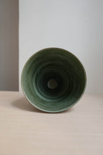 Load image into Gallery viewer, Greenday, Green Ceramics Garden Planter