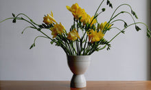Load image into Gallery viewer, where to buy hong kong best local pottery handmade clc ceramics online shop clara ceramics handmade Scandinavian vase 哪裡可以買最好的香港本地手工陶器 陶瓷網店 clc ceramics 陶瓷網上商店 clara ceramics 現代 簡約 北歐風設計 手造陶瓷花瓶
